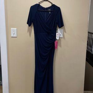 Adrianna Papell size 4 navy blue dress.